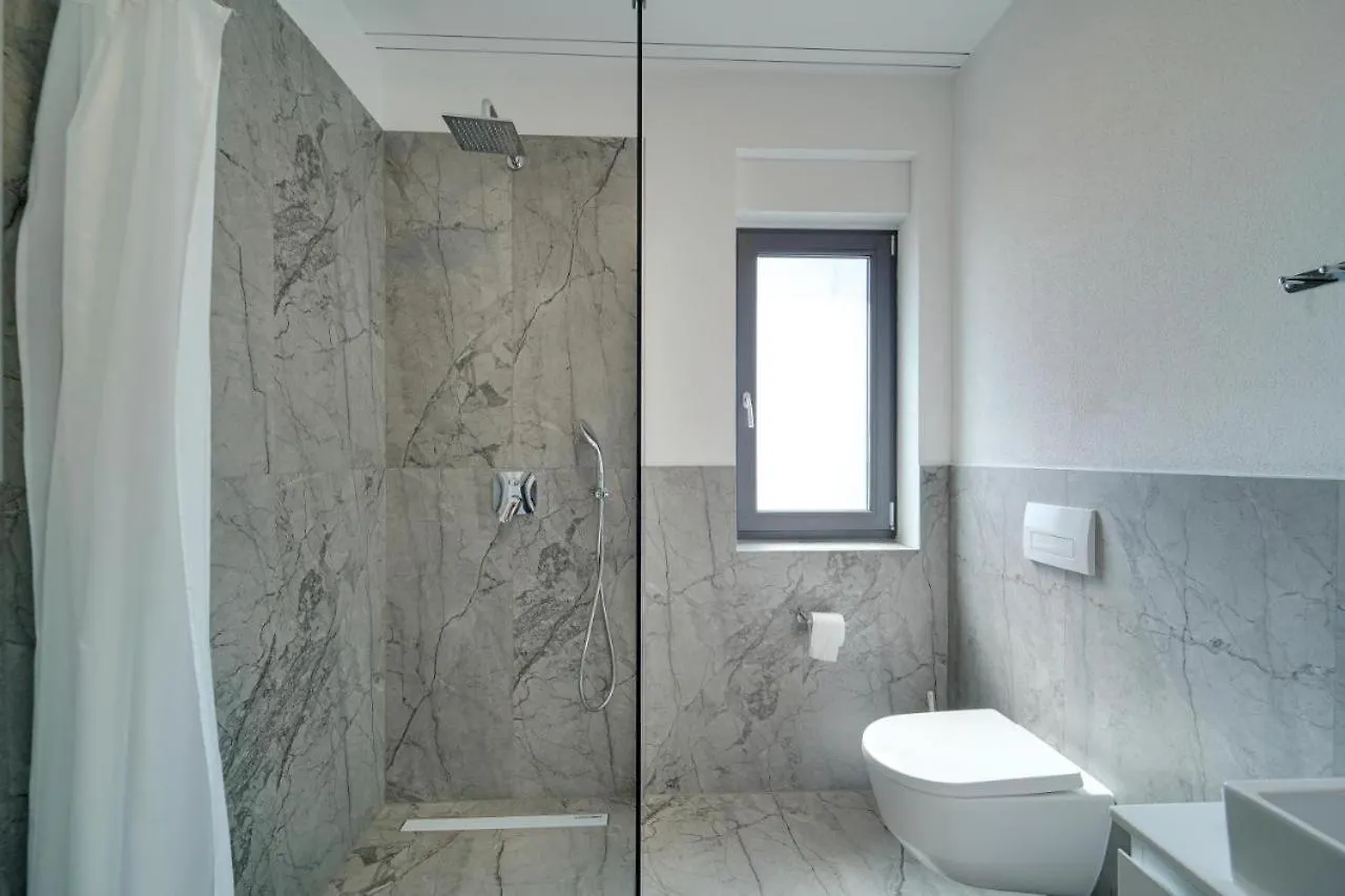 Villa Laura Funtana 0*,  Croatia